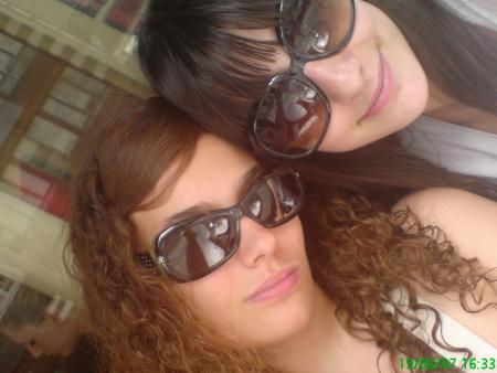 Lauren et Elna (mes deux meilleures amies)